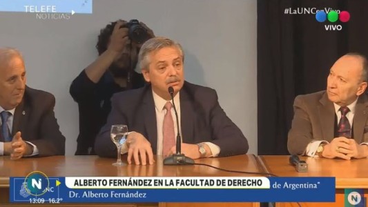 Federalismo y pobreza, los ejes de Alberto Fernández en la Facultad de Derecho
