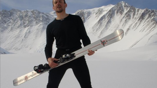 Alpinista que hizo historia en el Everest murió cuando derribaba un árbol cerca su casa