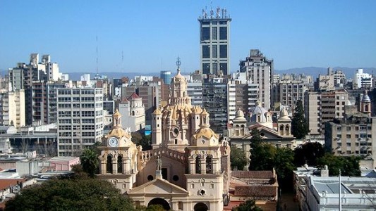 Hay alerta por vientos intensos en Córdoba