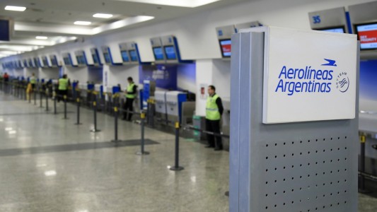 Ratifican el paro de pilotos y presentarán denuncia penal contra el Ministerio de Trabajo