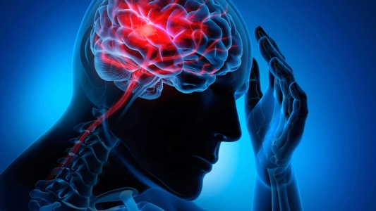 Cómo detectar un ACV: los cinco síntomas más frecuentes