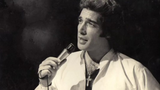 Así despiden los famosos a Cacho Castaña en sus redes sociales