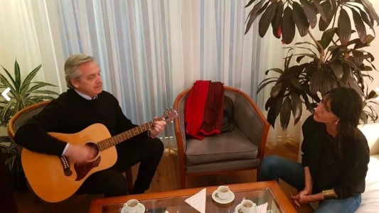 "Ojalá pronto suceda": así cantaron Alberto Fernández y Natalia de la Sota esperando el 27 de octubre