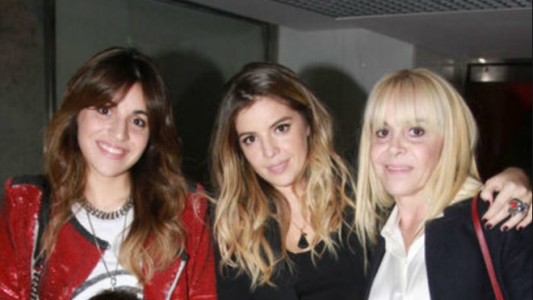 La foto de Claudia Villafañe en biquini que hizo estallar Instagram