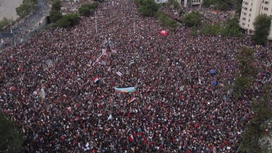 Plaza Italia: medio millón de personas en la “Marcha más grande de Chile”