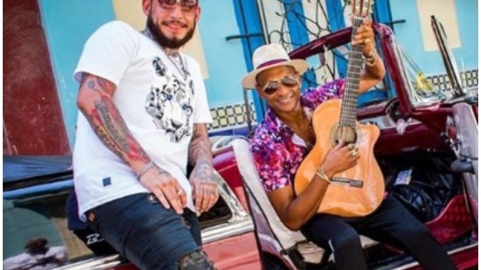 Adelanto del tema de Ulises Bueno con Descemer