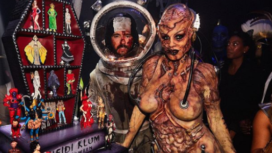 Videos: el impactante y asqueroso disfraz de Heidi Klum para Halloween