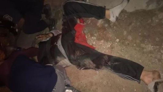 Colectivero atropelló a motociclista y lo abandonó: "Gateó para que no le pise la cabeza"