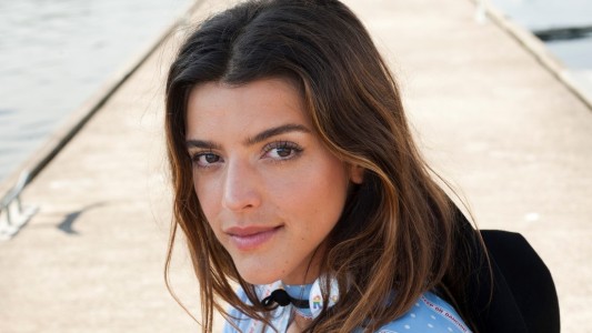 El video de Calu Rivero regando las plantas con la sangre de su menstruación