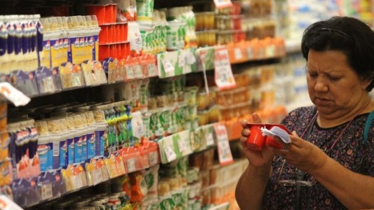 Para no ser pobre, una familia tipo necesitó en octubre 35.647 pesos