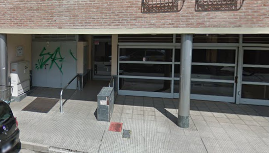 VIDEO: violento robo y cobarde agresión a dos jóvenes que ingresaban a un departamento