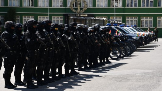 Bolivia crea unidad antiterrorista para desarticular "grupos extranjeros" que "están amenazando nuestra patria"