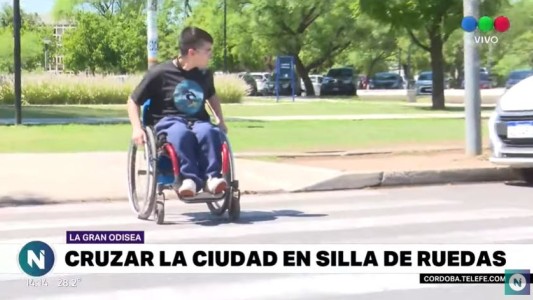 La odisea de Juan, un laberinto para cruzar las calles poco accesibles