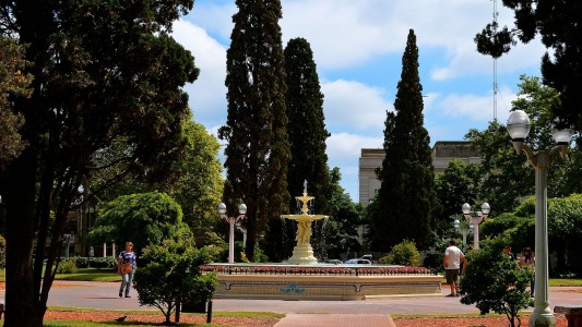 Buenos Aires: una chica de 17 años denunció que fue drogada y violada en manada en Luján