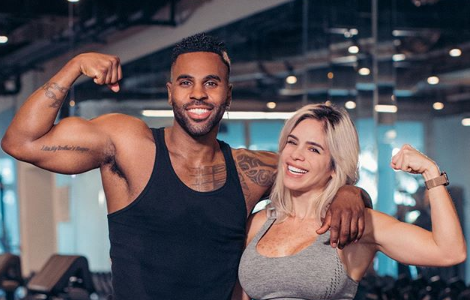 La foto que Instagram le censuró al cantante Jason Derulo: "No puedo evitar tener este tamaño"