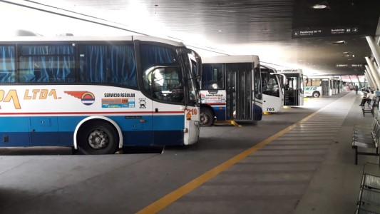 Se levantó la asamblea de Aoita y funcionan con normalidad los interurbanos