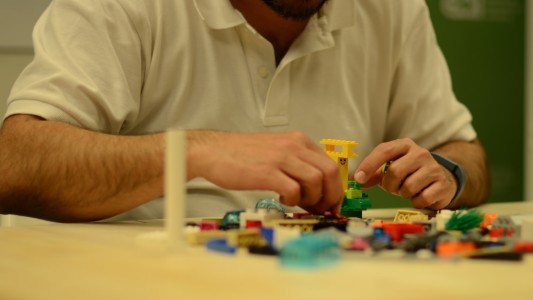 Rosario: un profesor se filmó masturbándose en un aula de jardín de infantes