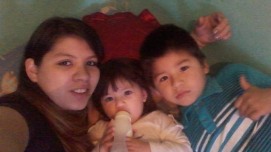 Una mamá y sus dos hijos murieron calcinados en su casa: sospechan del esposo