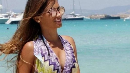 Antonela Rocuzzo mostró los tatuajes que se hizo por sus hijos