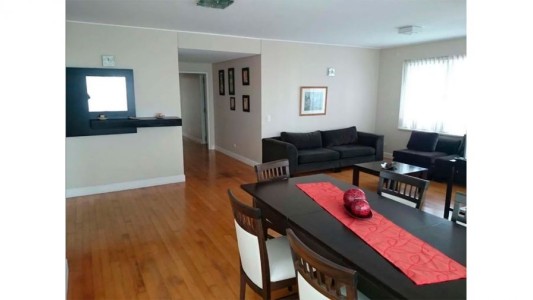 El departamento en el que murió el fiscal Nisman no consigue comprador