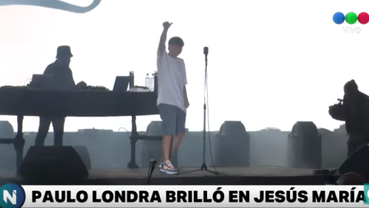 Paulo Londra se presentó en Jesús María en una noche muy convocante