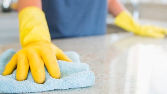 La AFIP actualizó los aportes para trabajadores de casas particulares