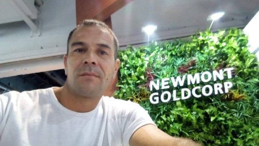 Otra "manada" atacó a un hombre a golpes, patadas y hasta un ladrillo: está en coma