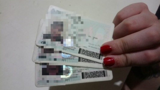 Grupo de madres descubre que les alquilan documentos a menores de edad para ir a los boliches