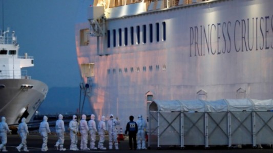 Mostró en sus redes sociales el menú que le sirven en el crucero mientras está en cuarentena