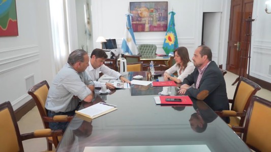 Junto a Kicillof; Frederic y Berni llegaron a un acuerdo para finalizar el conflicto