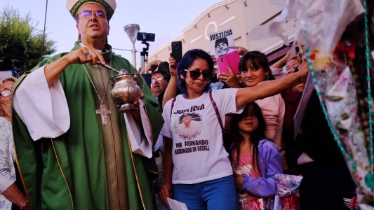 Masiva concentración en Villa Gesell a un mes del crimen de Fernando Báez Sosa