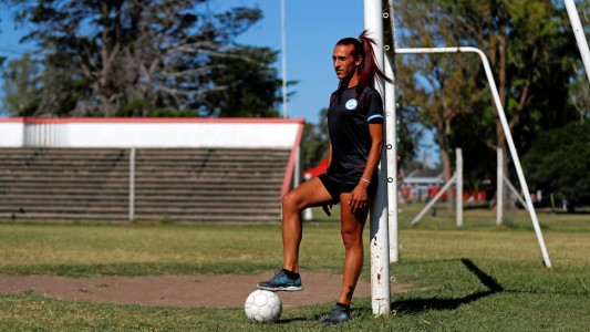 Respaldo a Mara Gomez, la futbolista trans que quiere jugar en la liga femenina de AFA