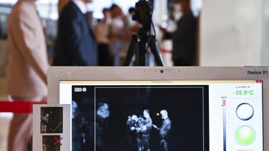 Coronavirus en el mundo: por primera vez se registran más casos diarios fuera de China