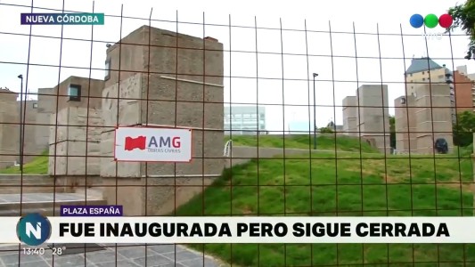 Por fallas en la construcción del Centro de Exposiciones, postergan obras en plaza España