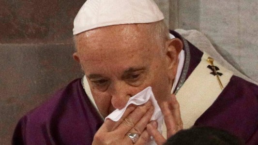 El Papa Francisco volvió a suspender parte de su agenda por un leve resfrío