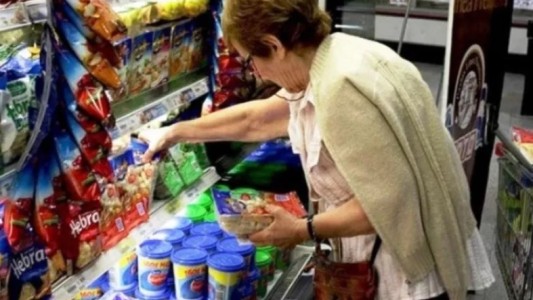 La AFIP pone en marcha el reintegro del IVA para jubilados, pensionados y beneficiarios de la AUH