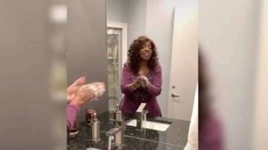 Video viral: Gloria Gaynor mostró como se lava las manos al ritmo de "I will survive"