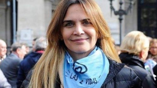 Duras críticas a Amalia Granata: comparó al aborto y el coronavirus en Twitter