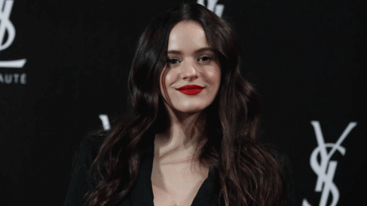Rosalía, en cuarentena: la rompe con fotos desnuda en su Instagram