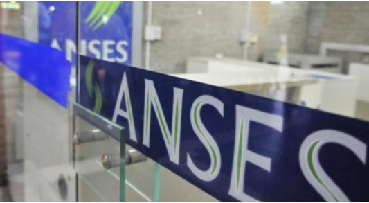 Ya se inscribieron más de 2.700.000 de personas para recibir el bono de $10 mil