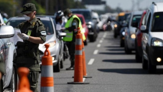 Permiso de circulación: cómo tramitar el certificado por la cuarentena total en Argentina