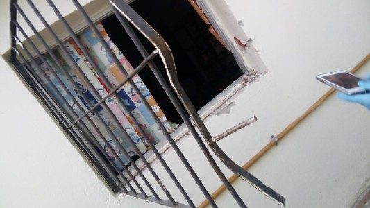 Sin piedad: Robaron y destrozaron en un Jardín de Infantes