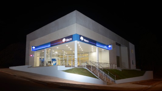 En Banco Macro tu teléfono celular es tu sucursal