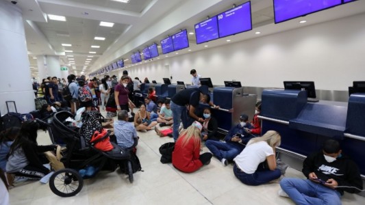 Amnistía Internacional expresó su "preocupación" por los argentinos que aún están varados en el exterior