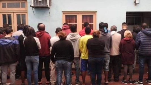 Catamarca: 27 personas se juntaron a jugar a los dados y fueron detenidas por violar la cuarentena