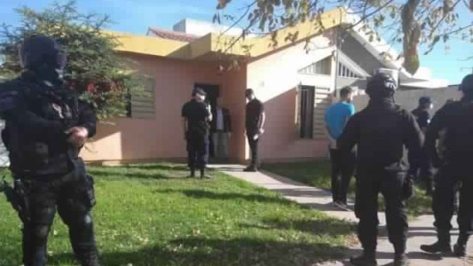 San Luis: allanaron la casa de un abogado que tenía dos mujeres escondidas en el placard