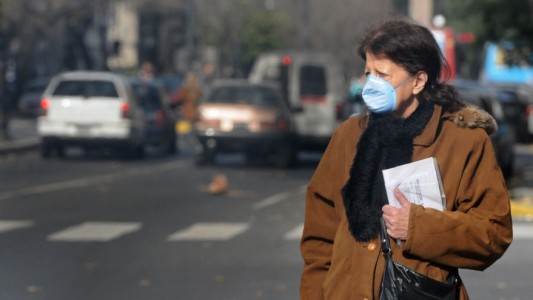 Termómetros y barbijos no quirúrgicos: el Gobierno retrotrajo los precios al 6 de marzo