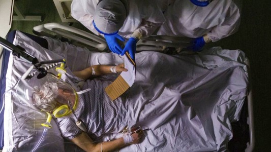 Investigan una "masacre" en un geriátrico de Italia: murieron 190 ancianos por coronavirus