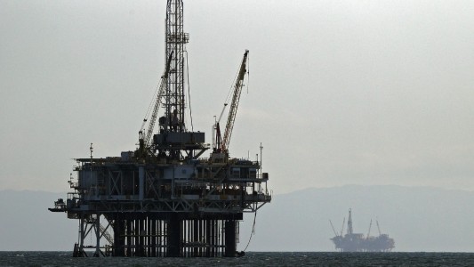 ¿Cómo puede ser negativo el precio del petróleo?