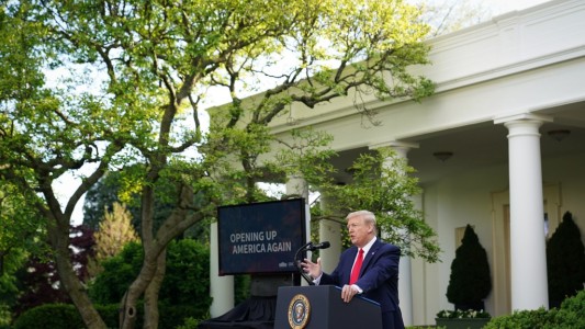 Trump reclama a China un resarcimiento por los daños del coronavirus